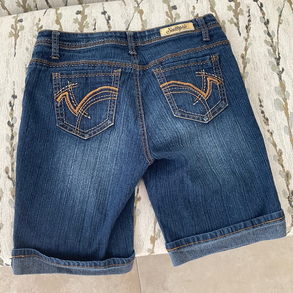 Southpole Bermuda shorts size 11